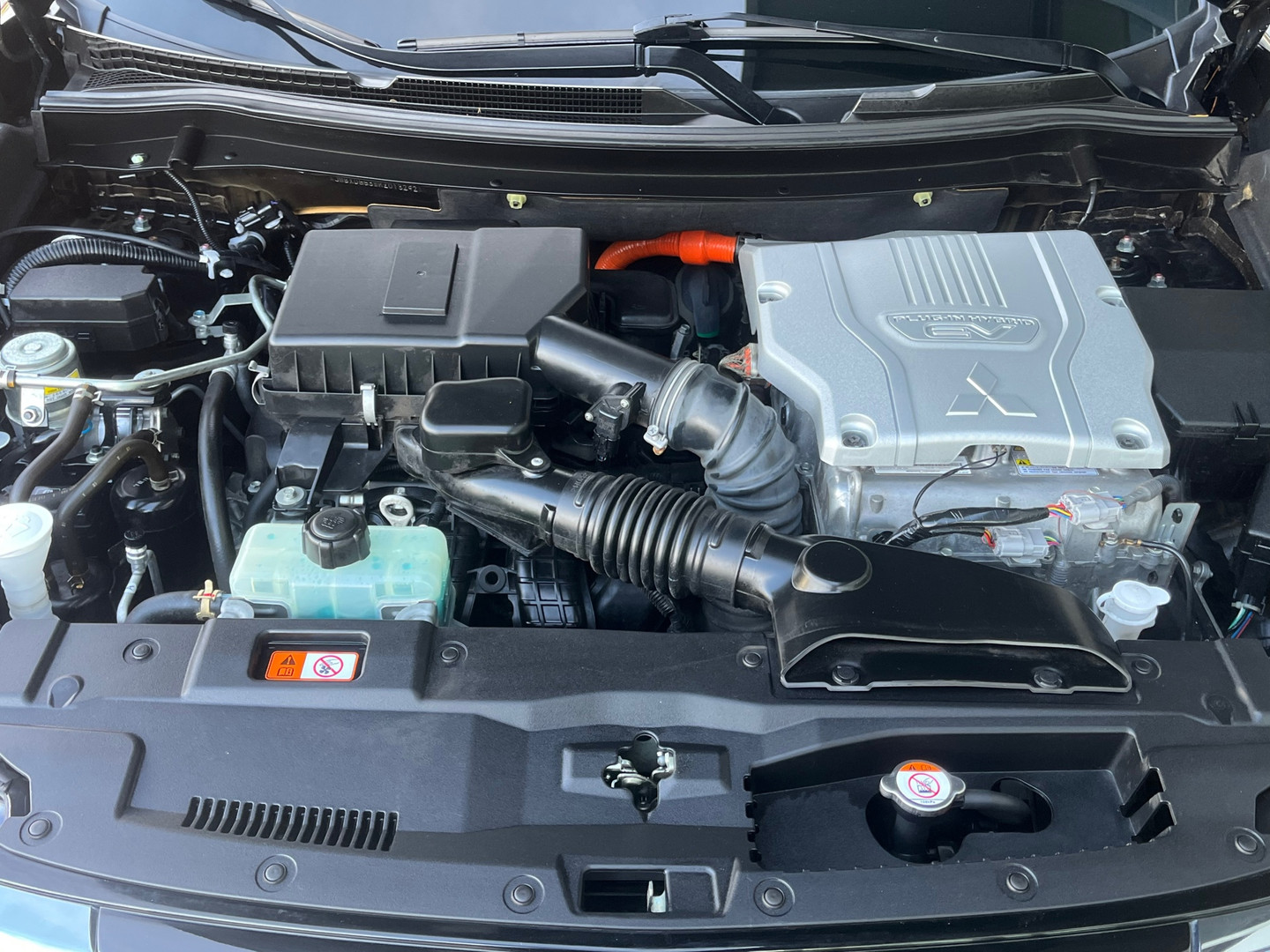 Mitsubishi Mitsubishi