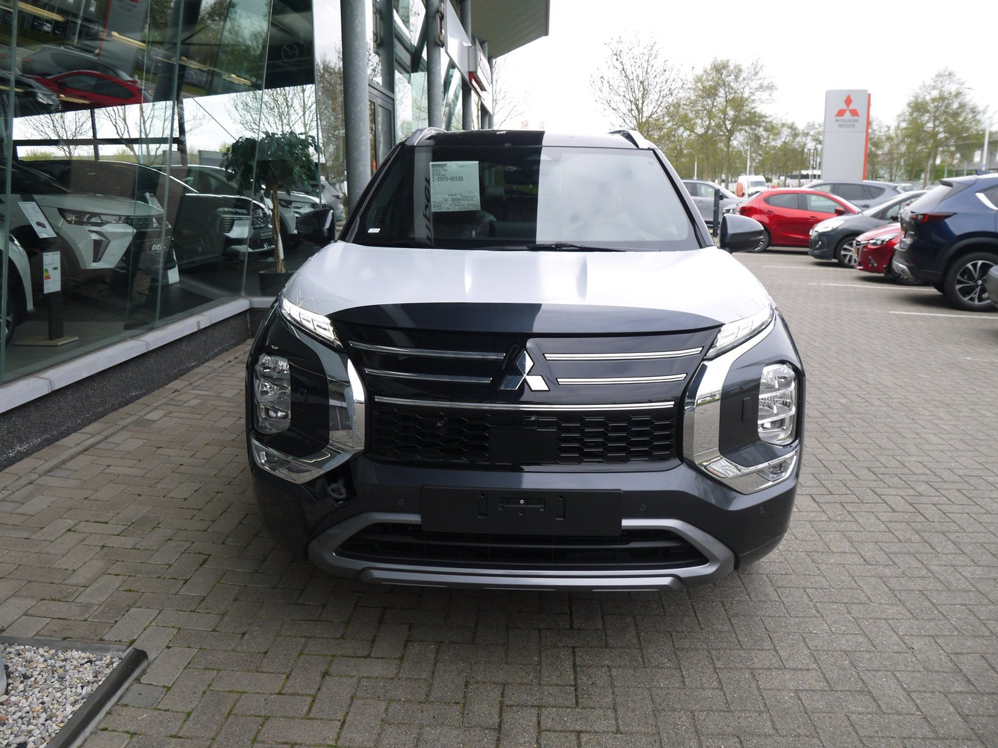 Mitsubishi Mitsubishi