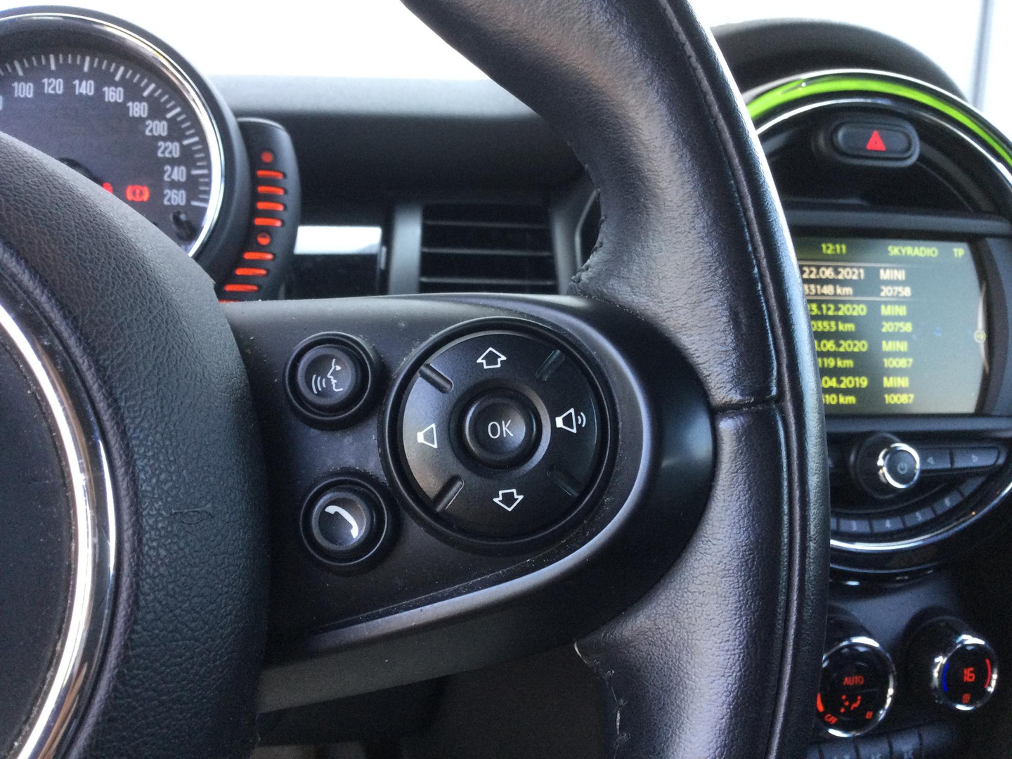 MINI MINI