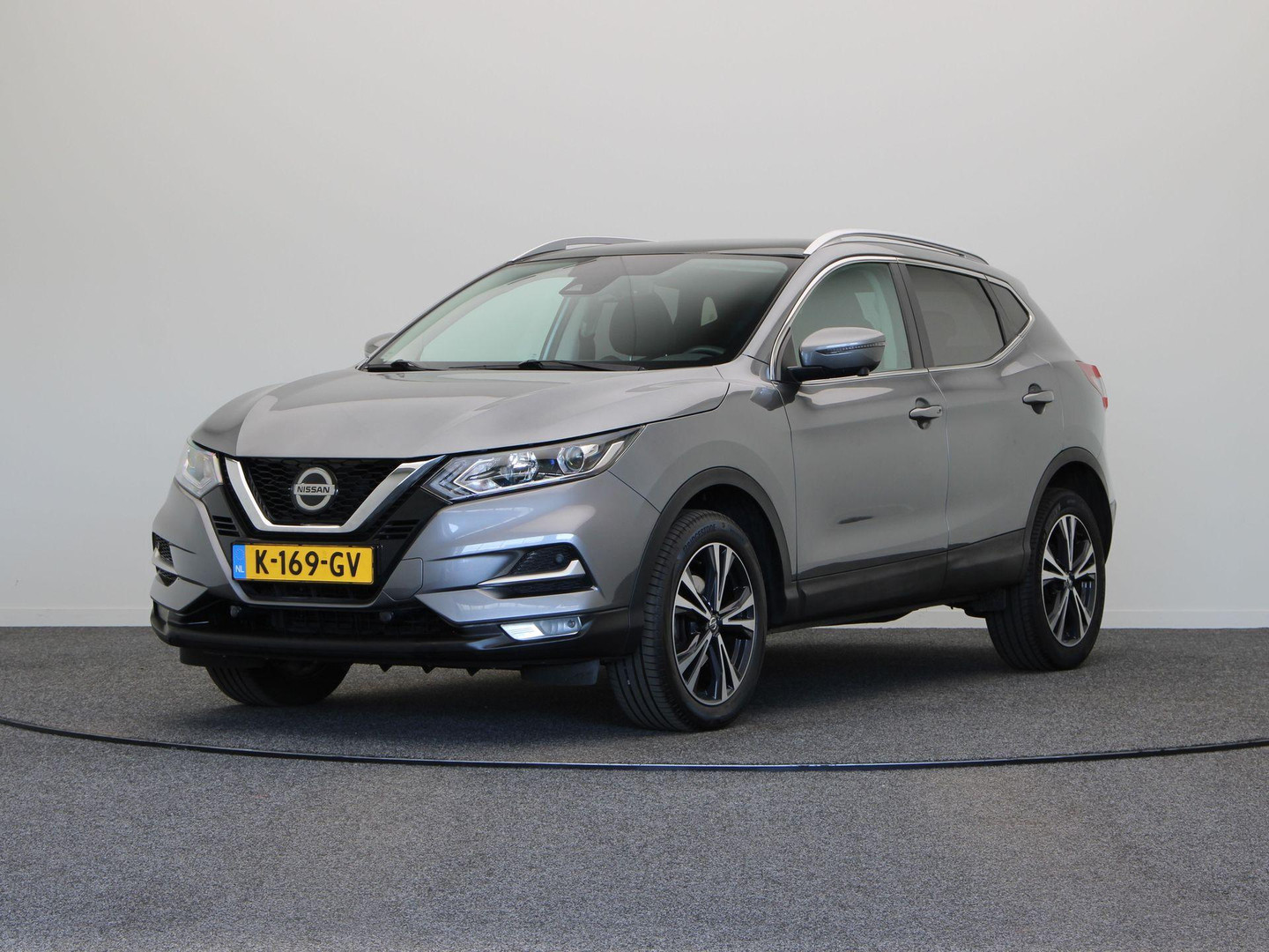 Nissan Nissan