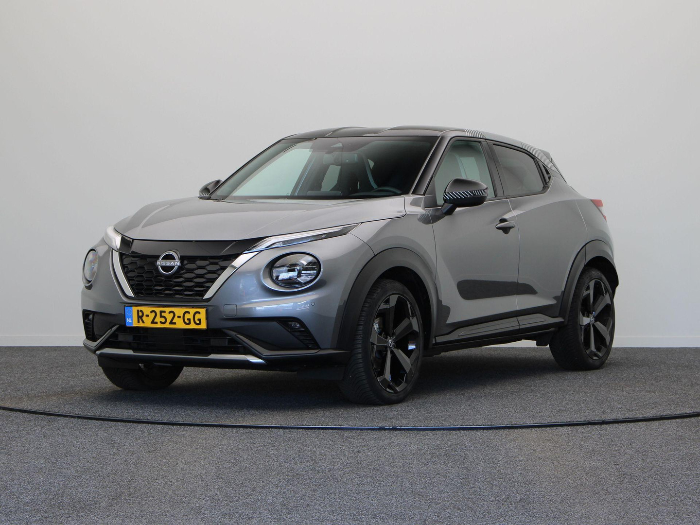 Nissan Nissan