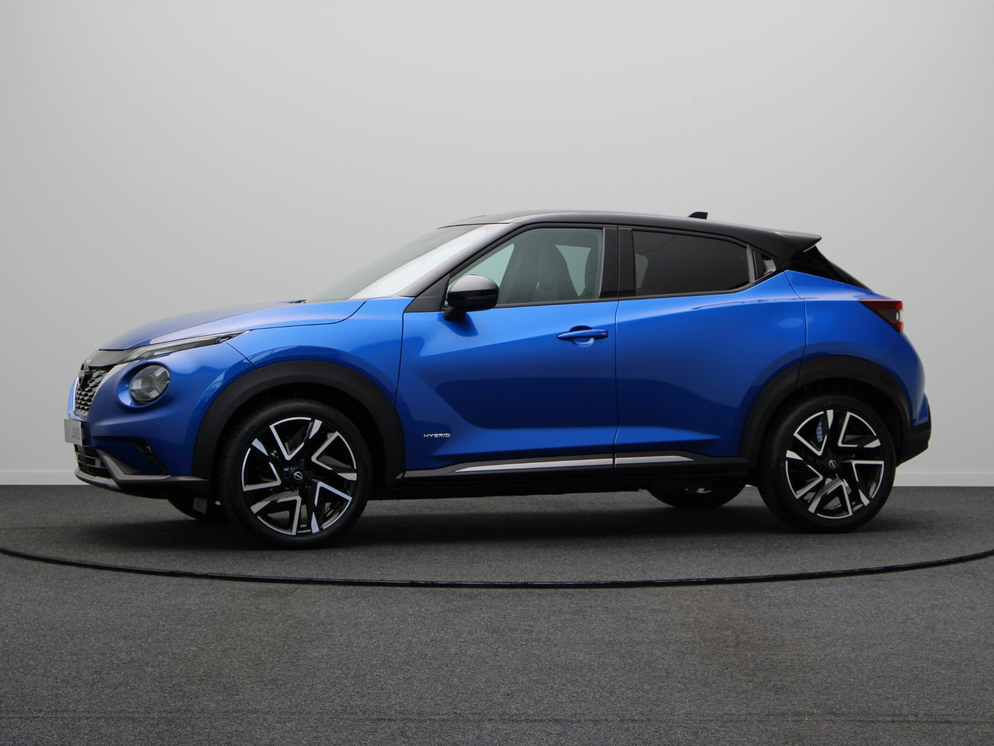 Nissan Nissan