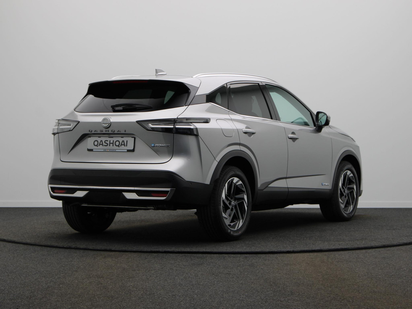 Nissan Nissan