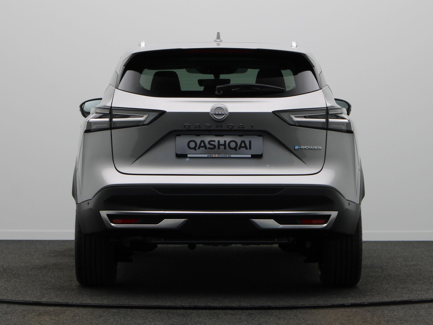 Nissan Nissan
