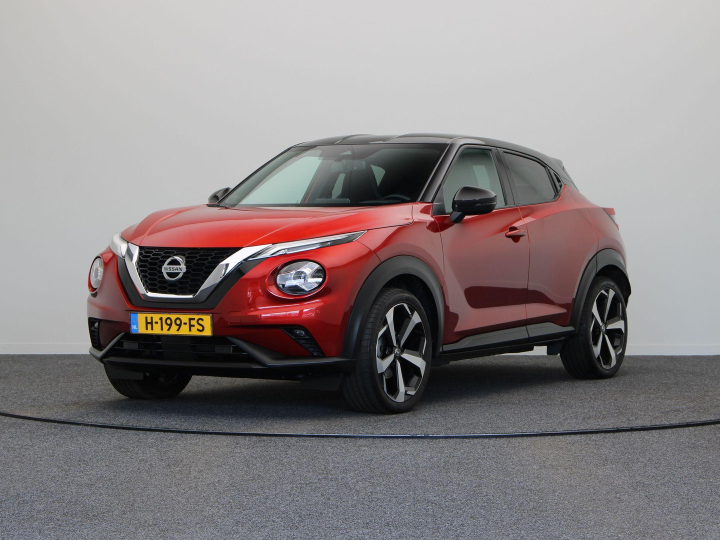 Nissan Nissan