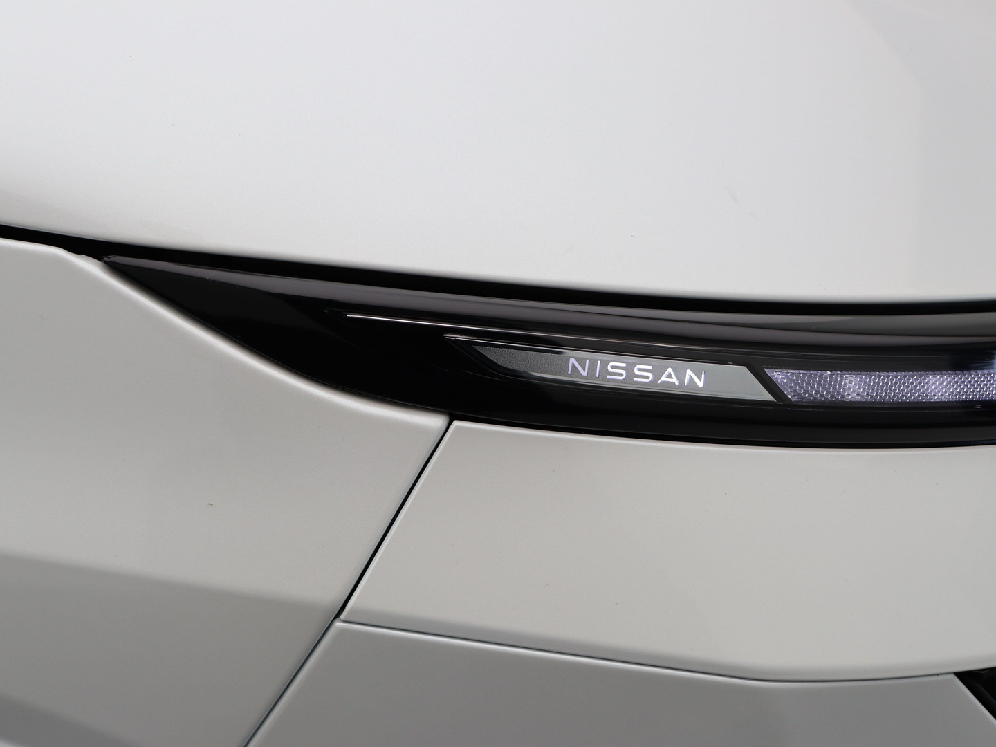 Nissan Nissan