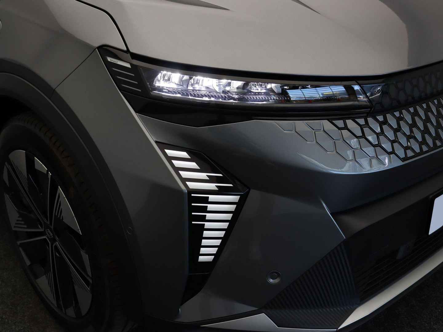Renault Renault