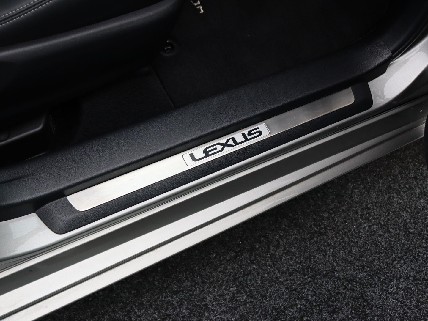 Lexus Lexus