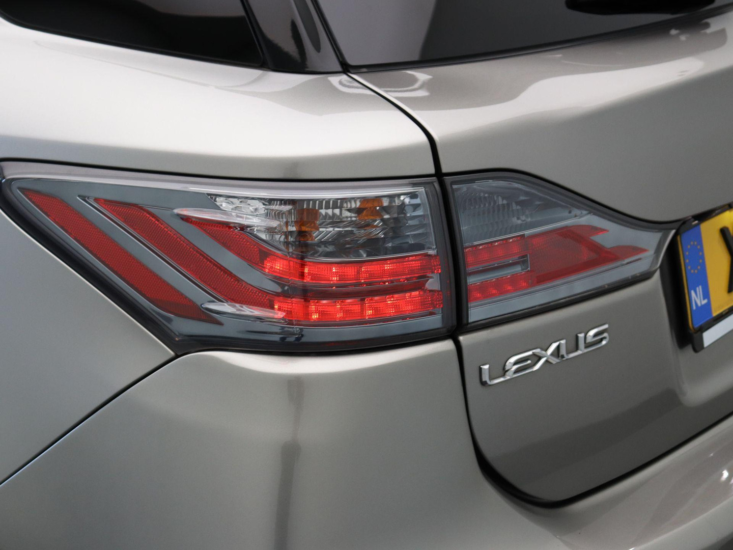Lexus Lexus