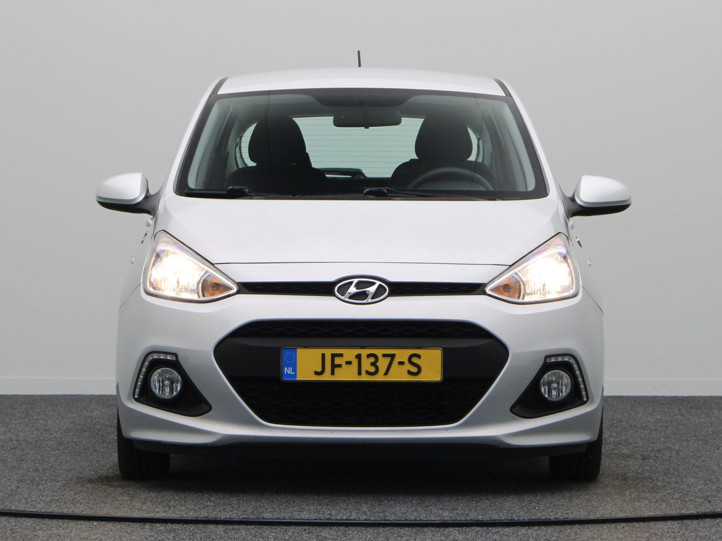 Hyundai Hyundai
