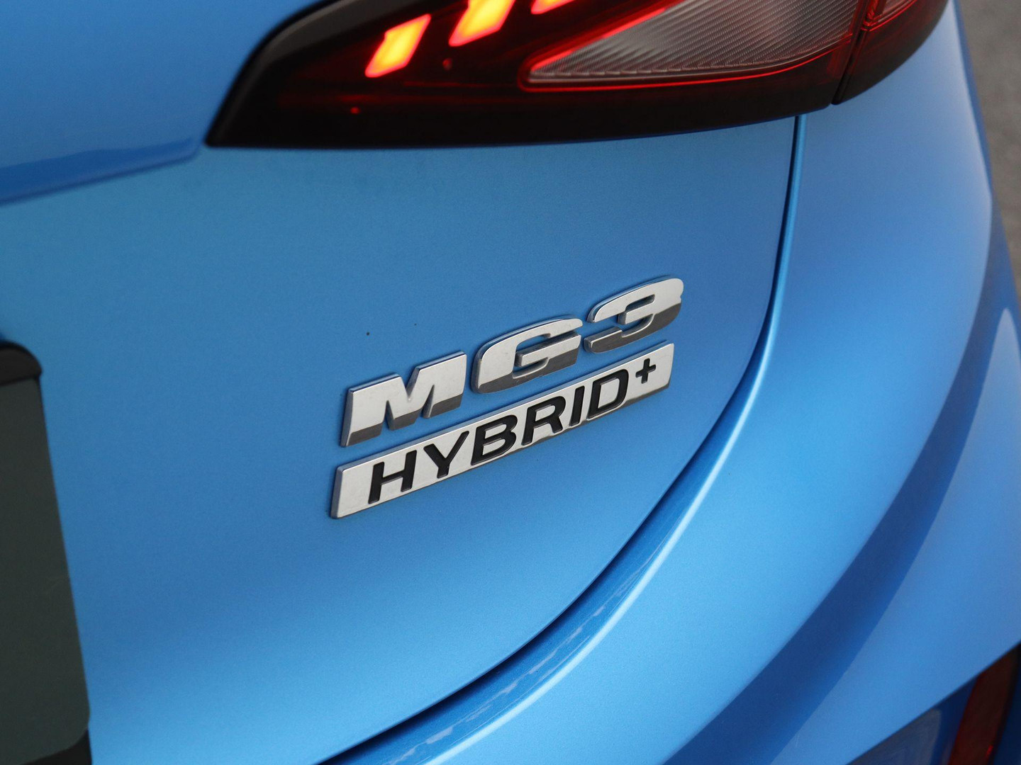 MG