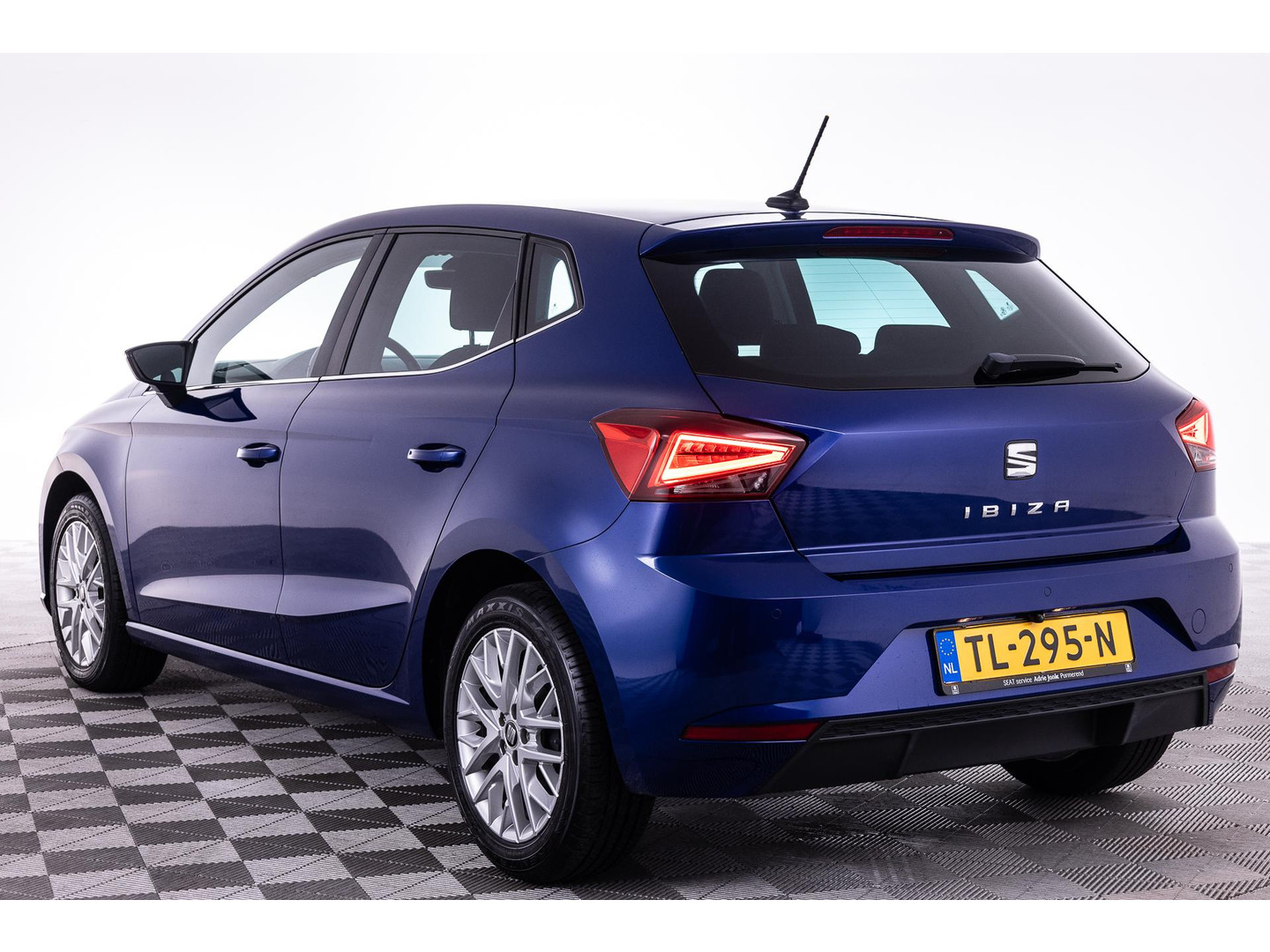 SEAT