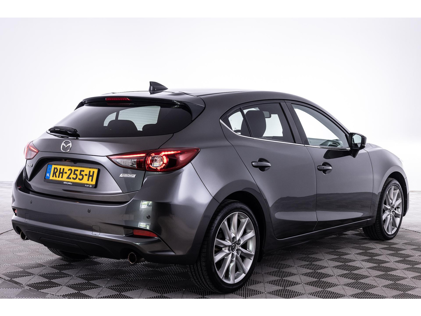 Mazda Mazda