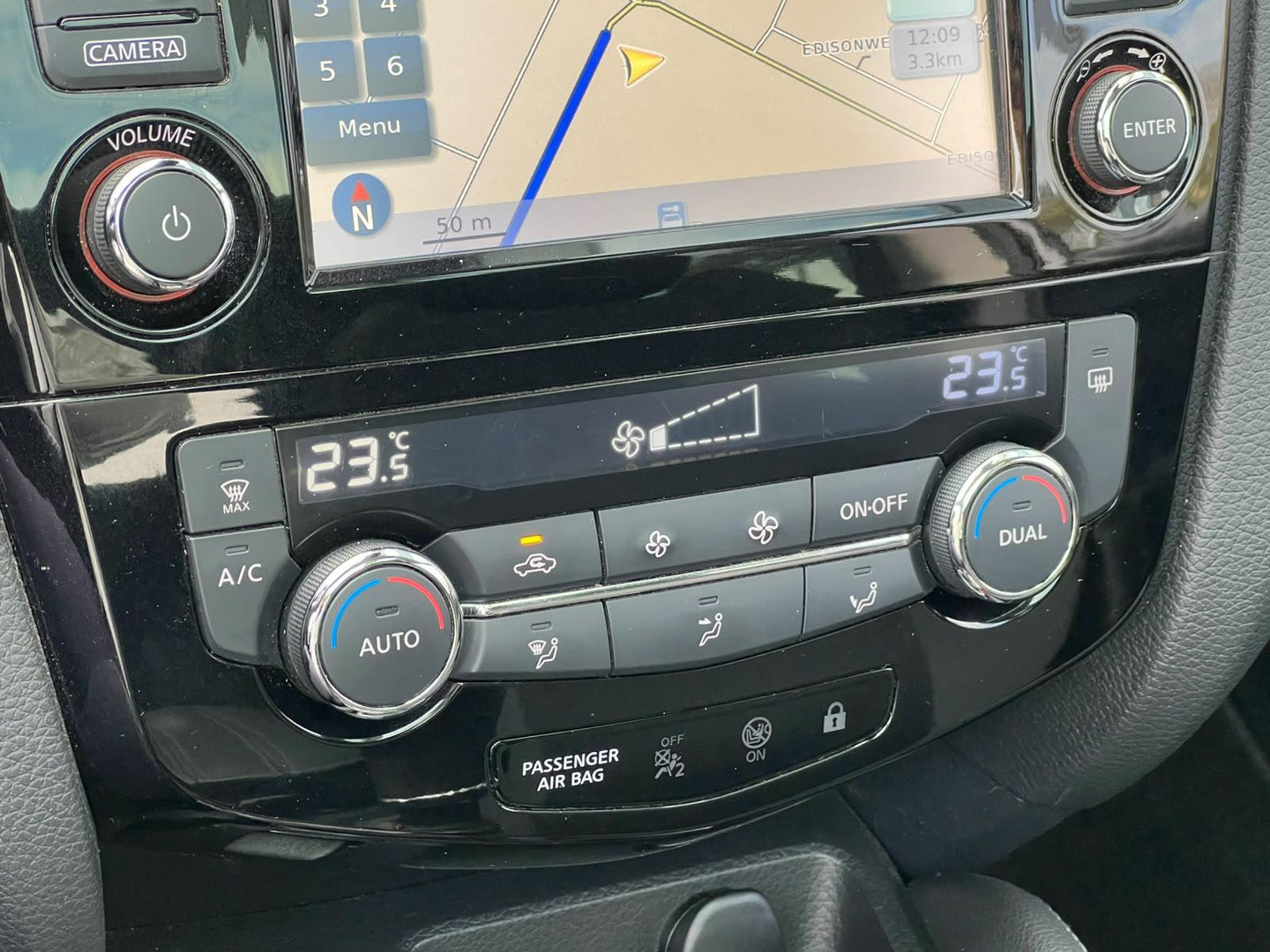 Nissan Nissan
