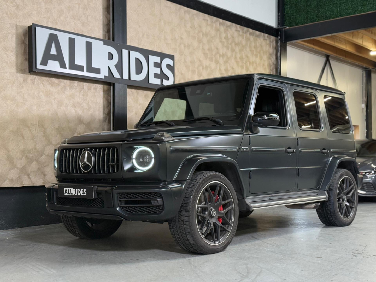 Mercedes-Benz