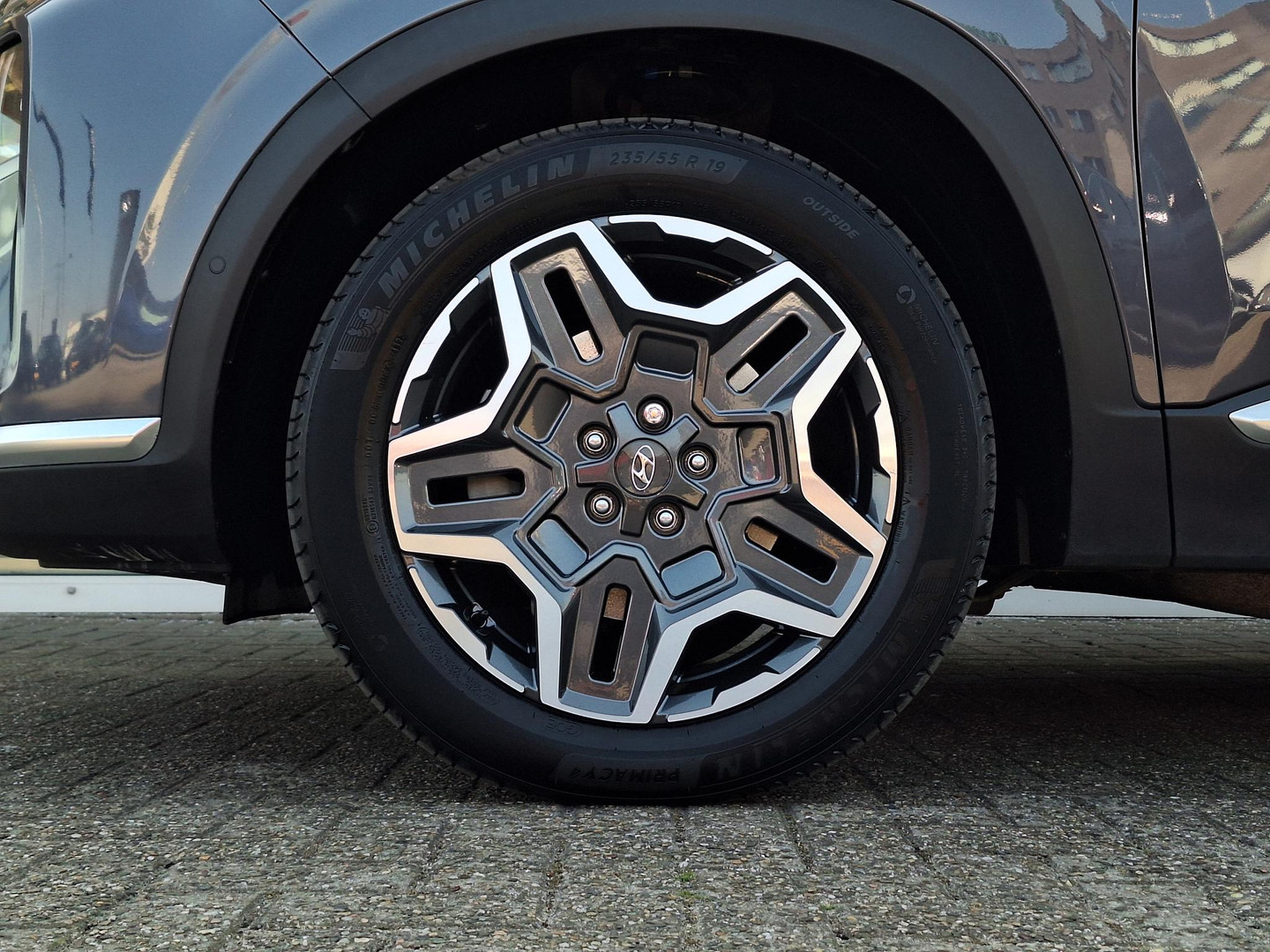 Hyundai Hyundai