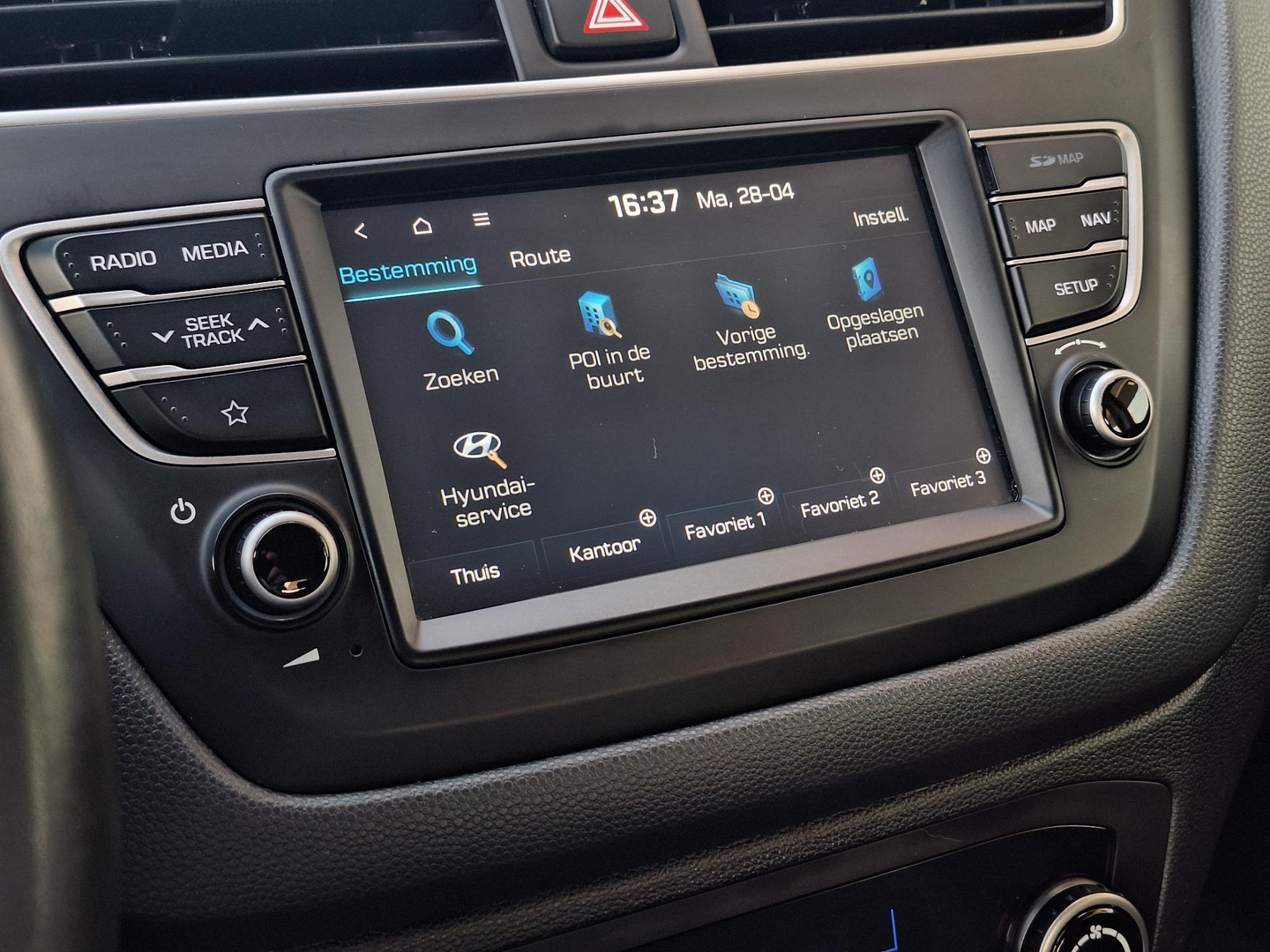 Hyundai Hyundai