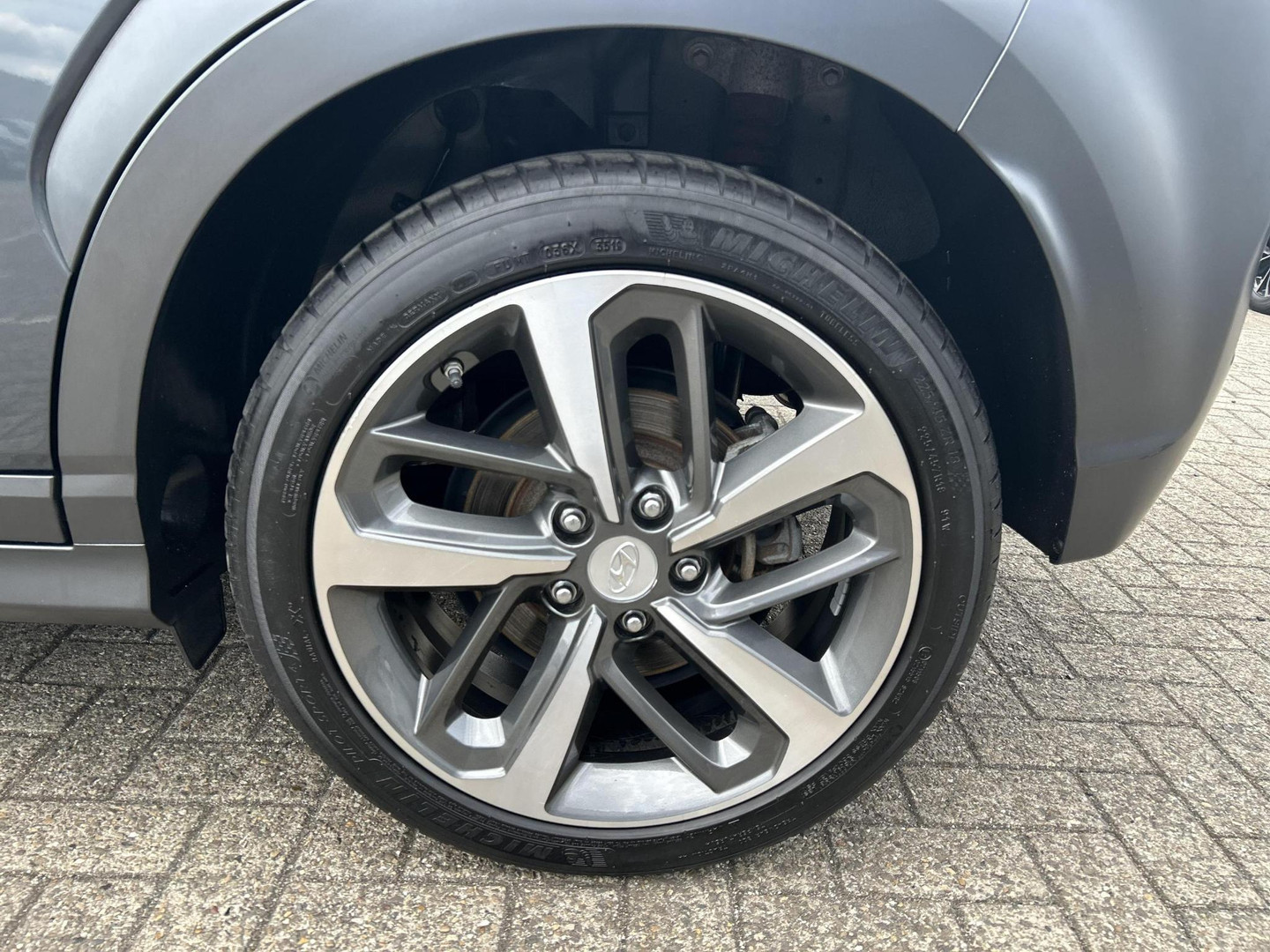 Hyundai Hyundai