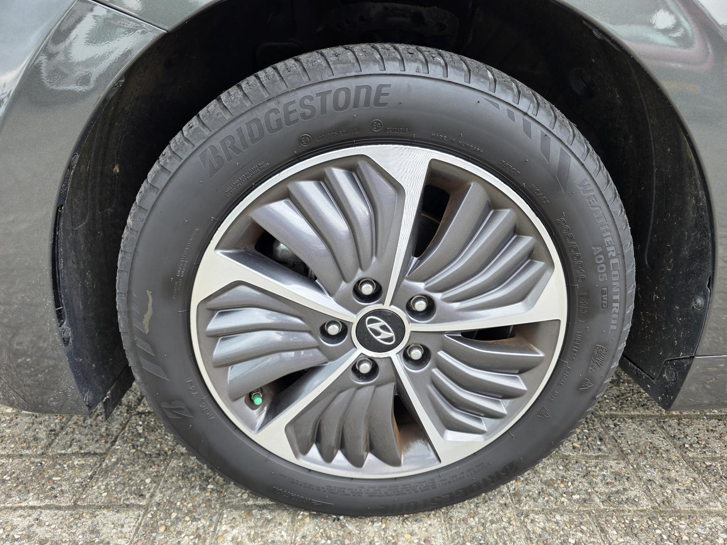 Hyundai Hyundai
