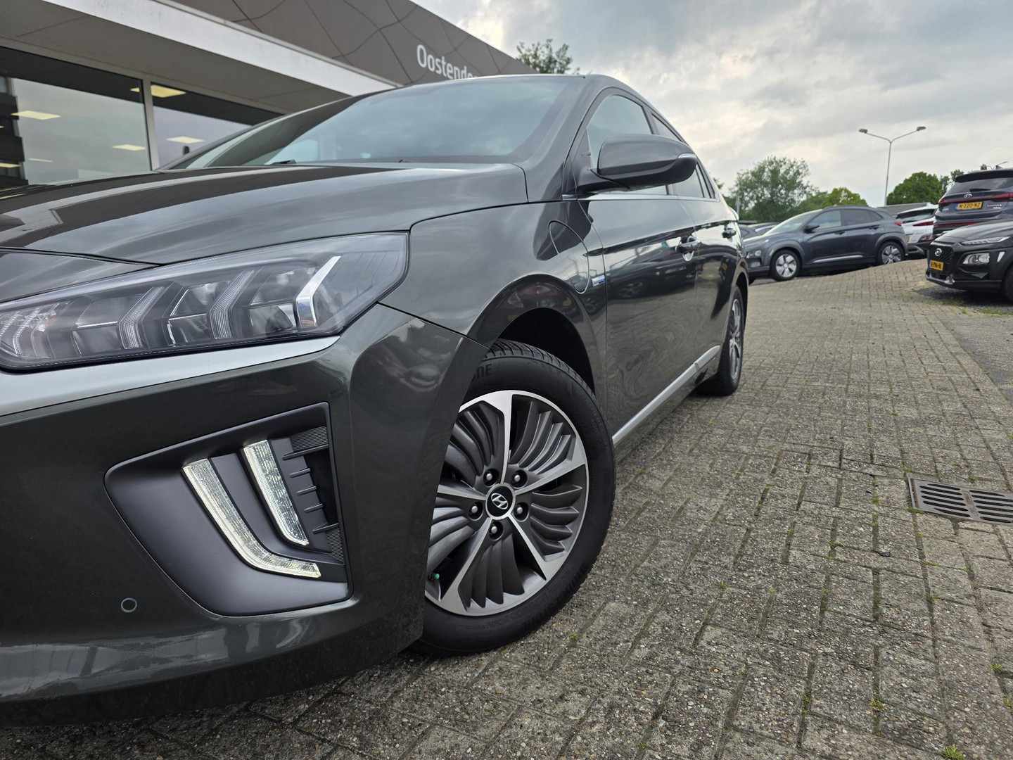 Hyundai Hyundai