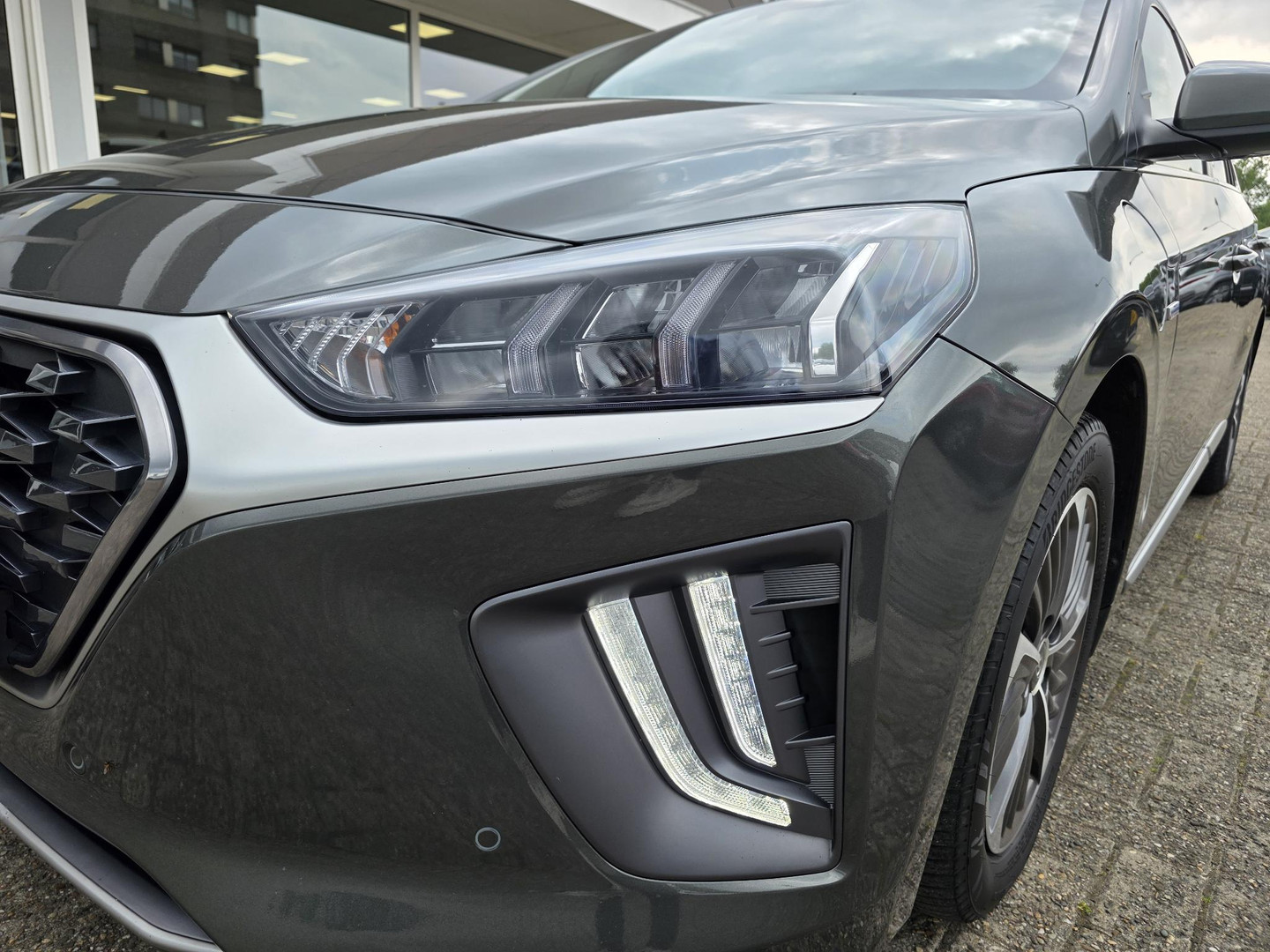 Hyundai Hyundai