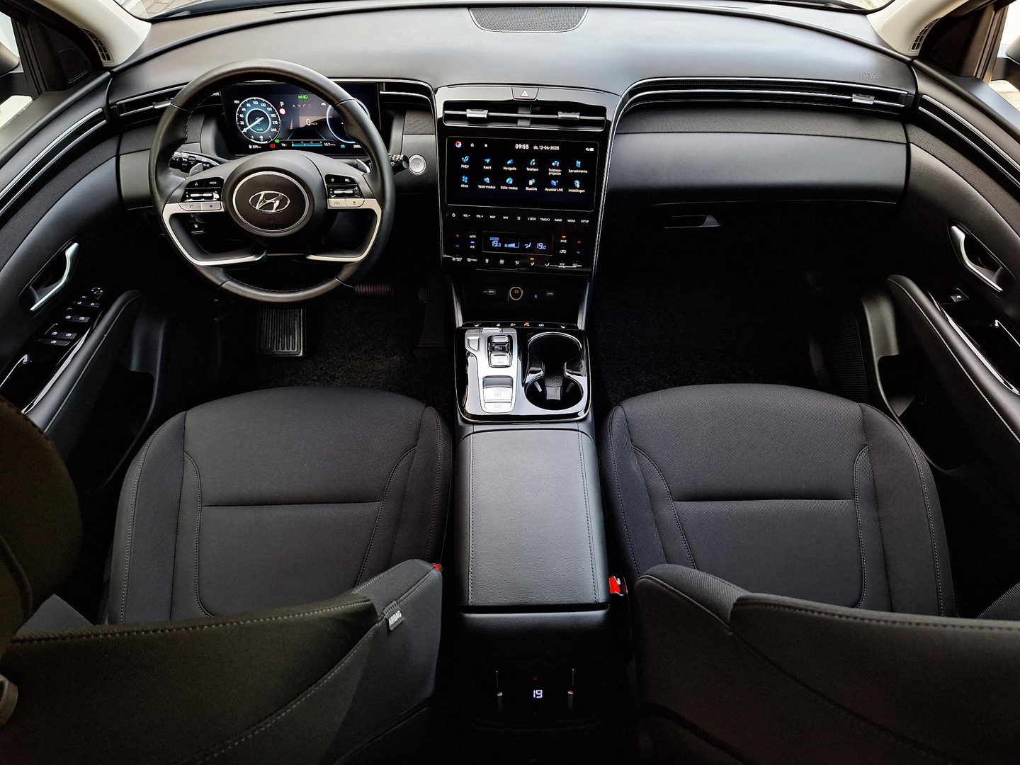 Hyundai Hyundai