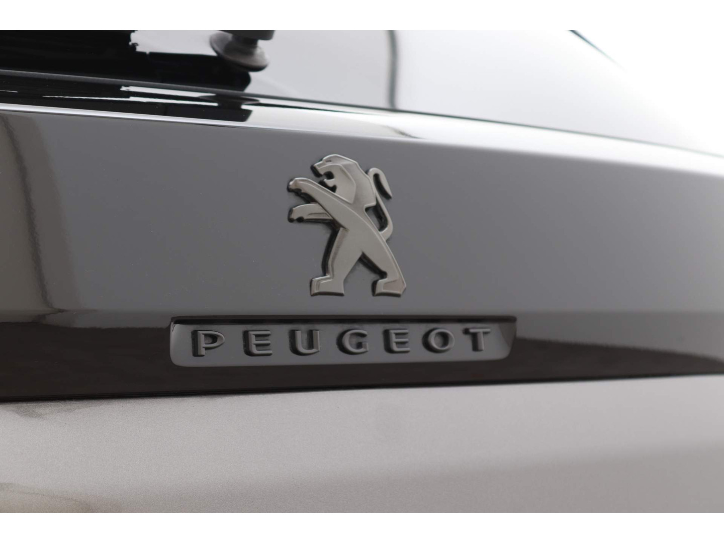 Peugeot Peugeot