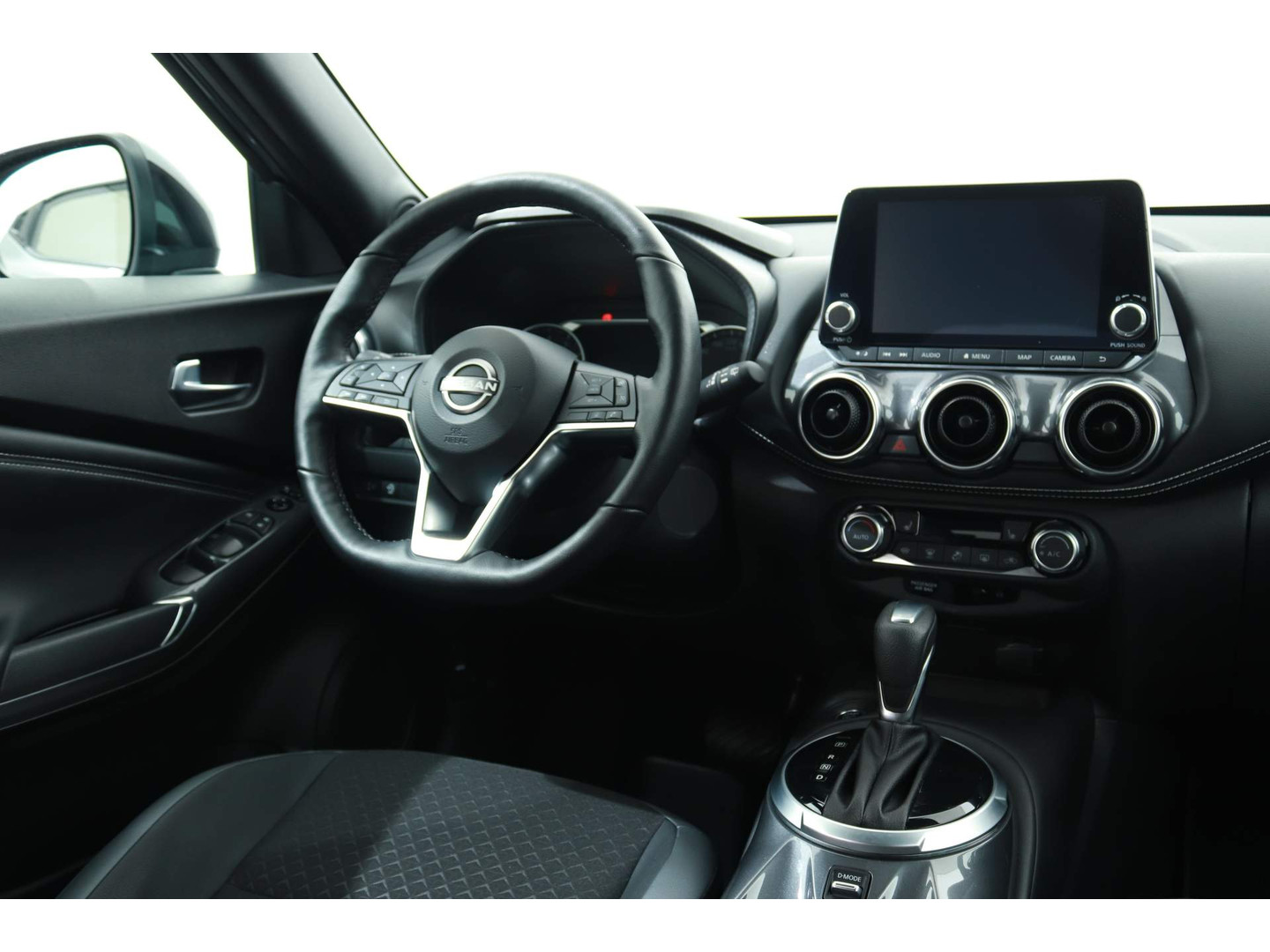 Nissan Nissan