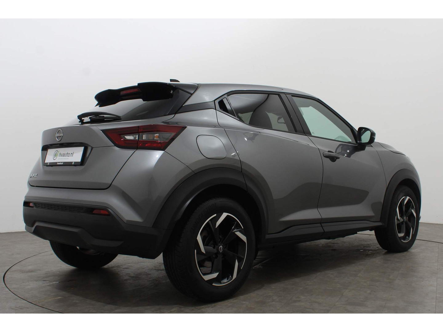 Nissan Nissan