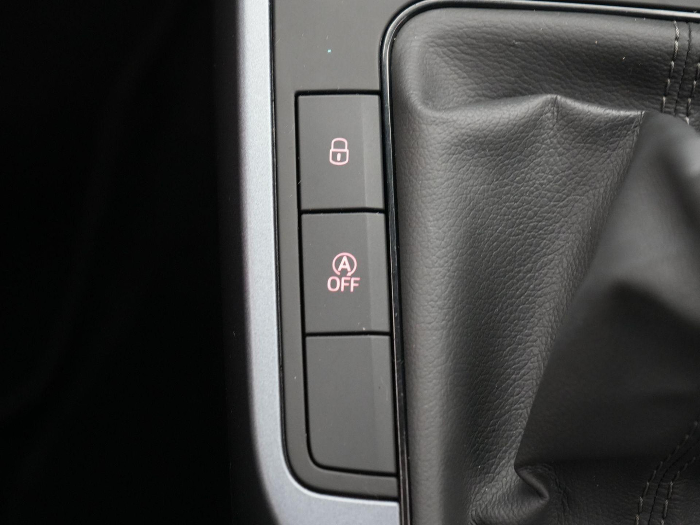 SEAT SEAT