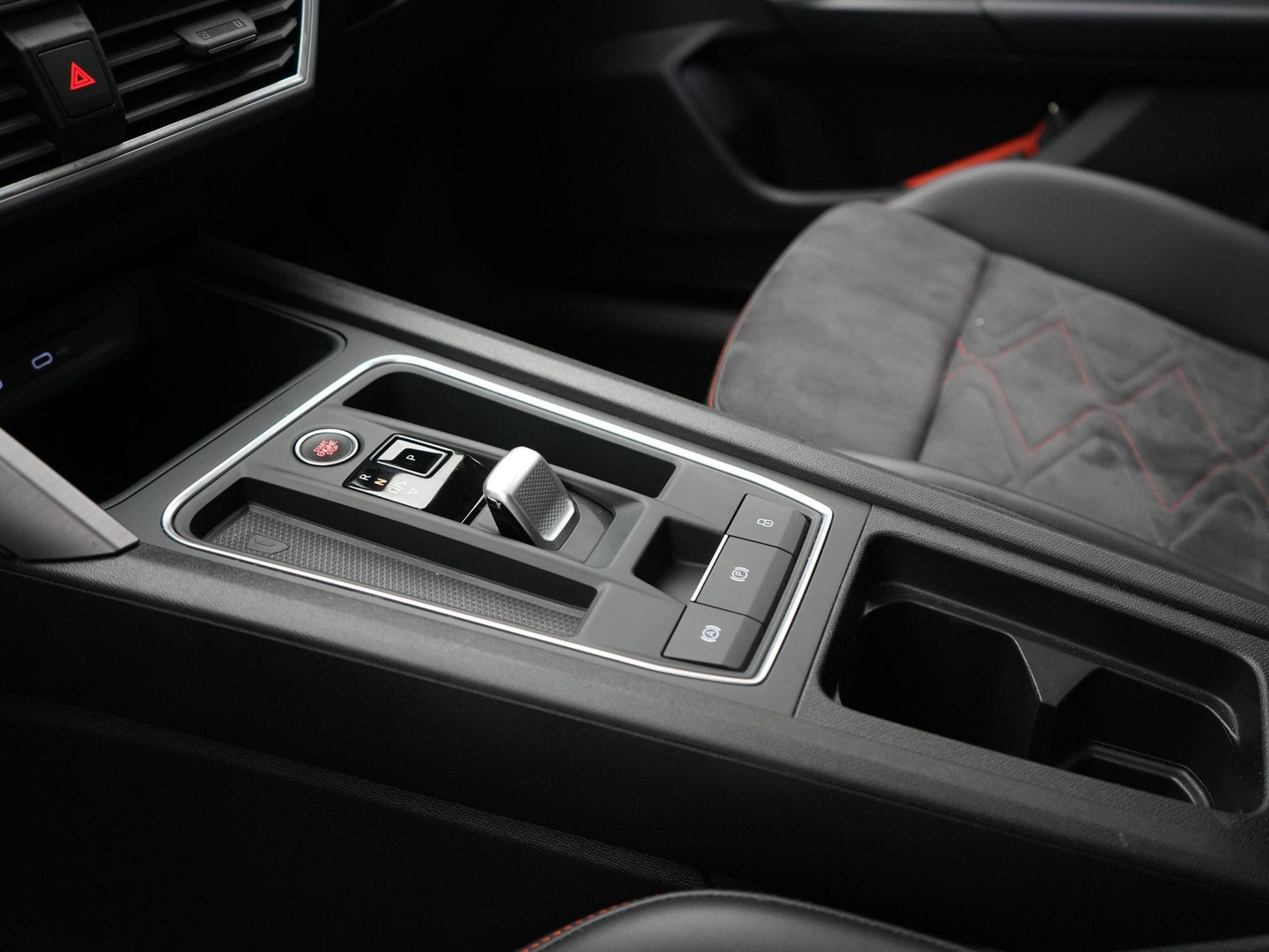 SEAT SEAT