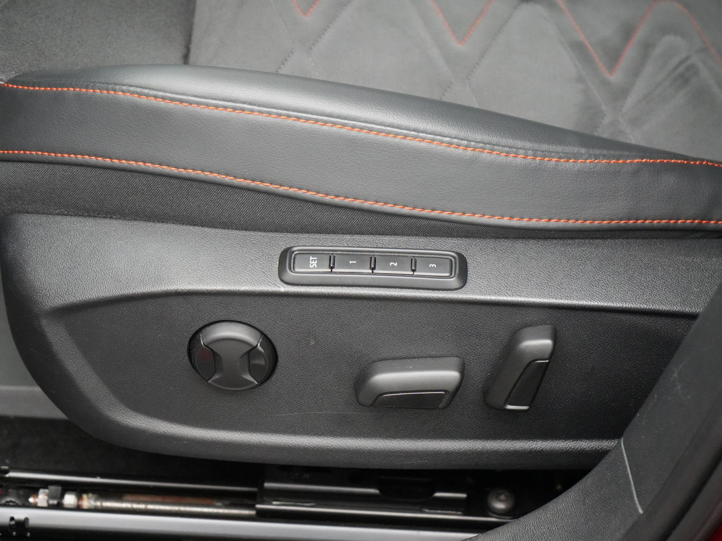SEAT SEAT