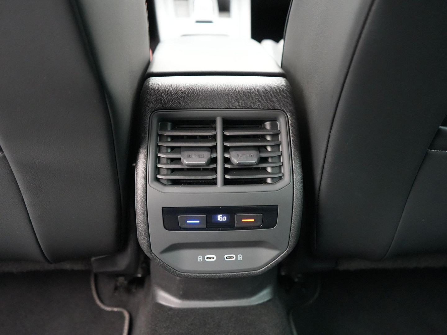 SEAT SEAT