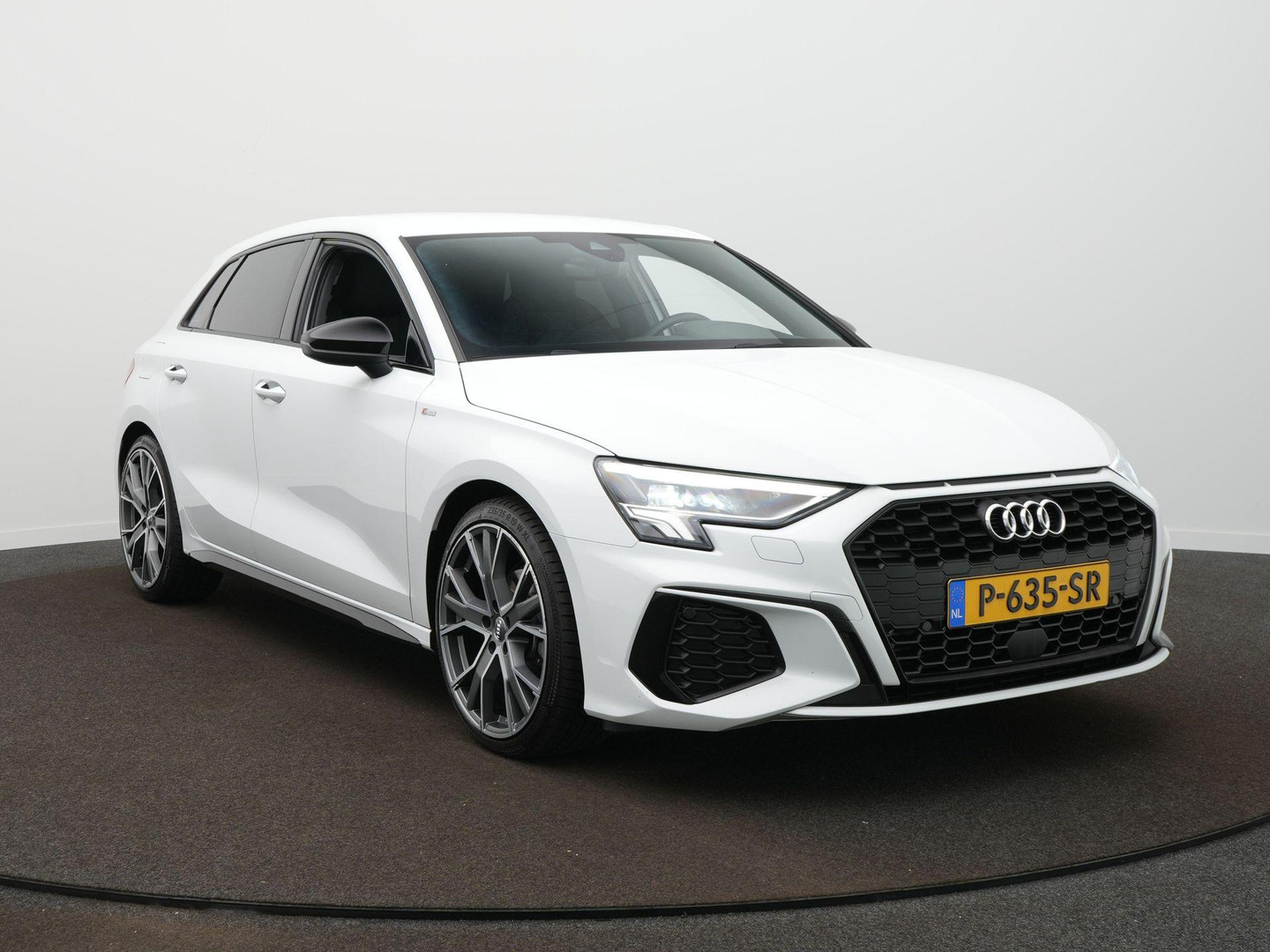 Audi Audi