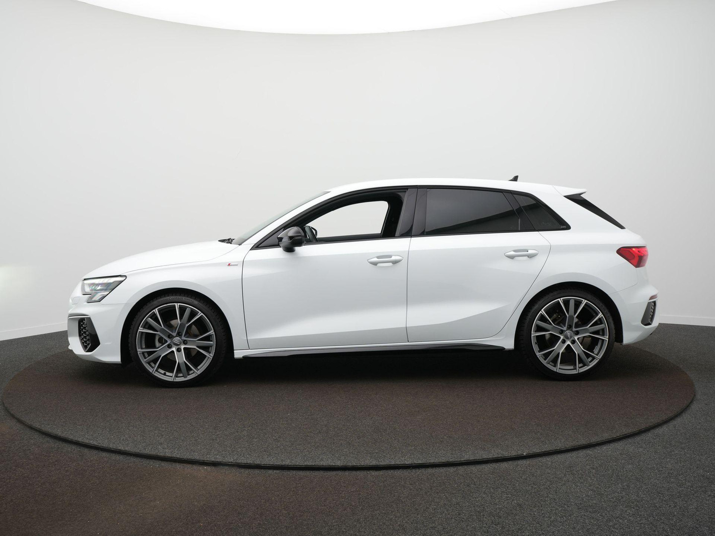 Audi Audi