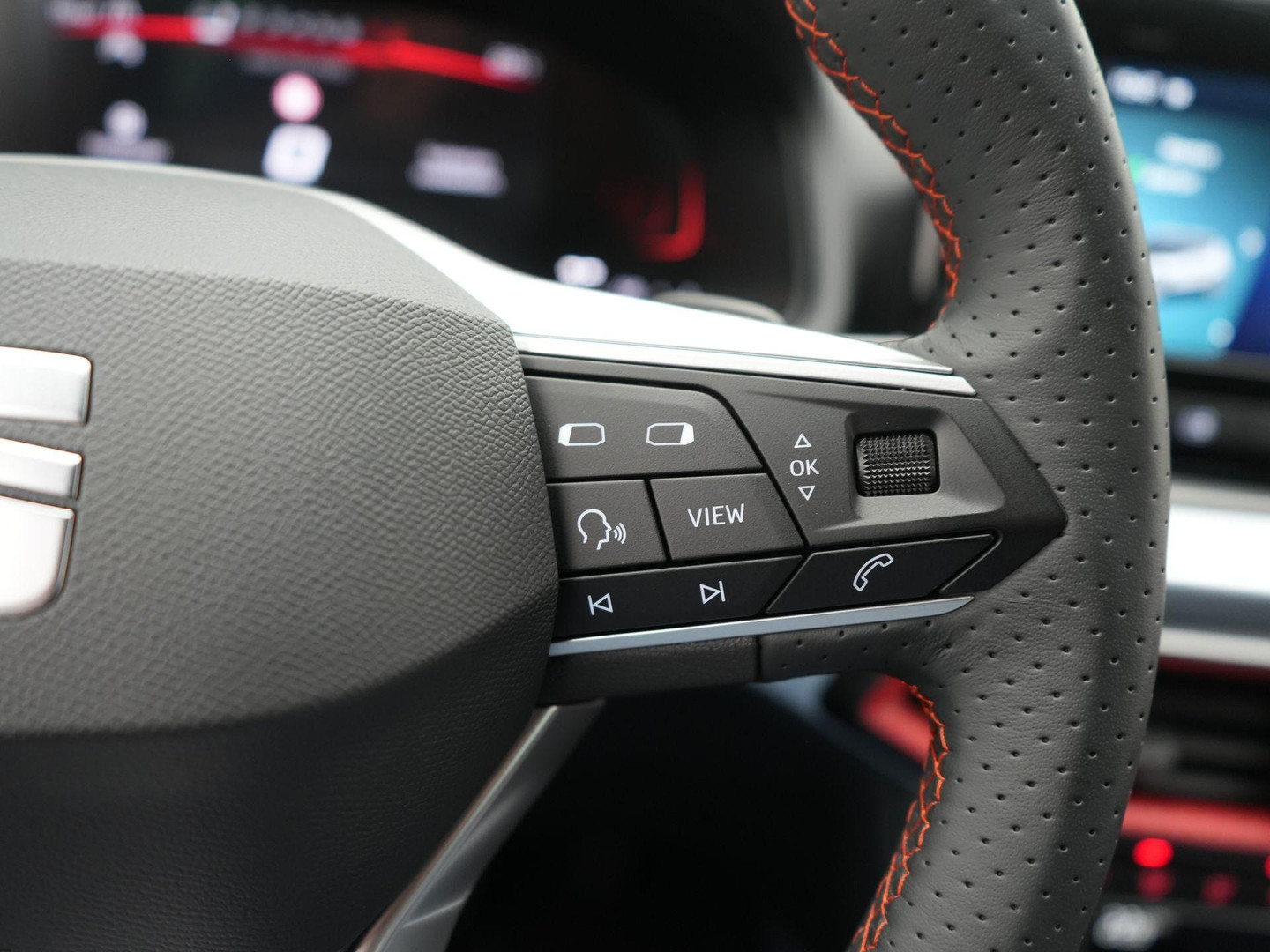 SEAT SEAT