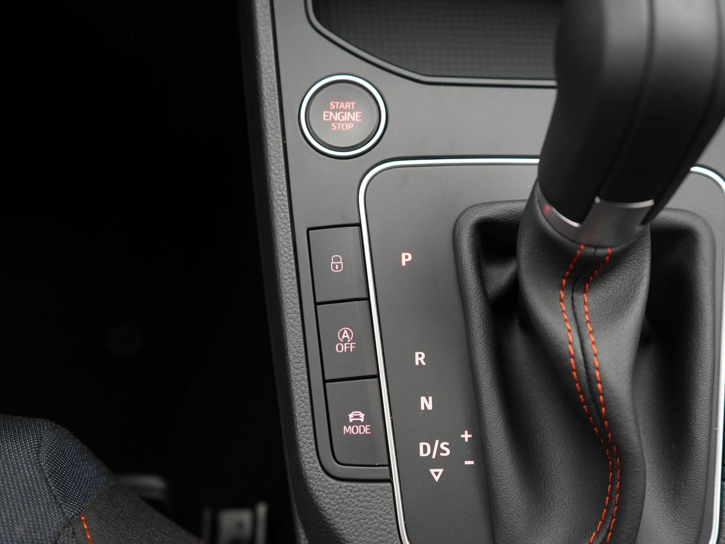 SEAT SEAT