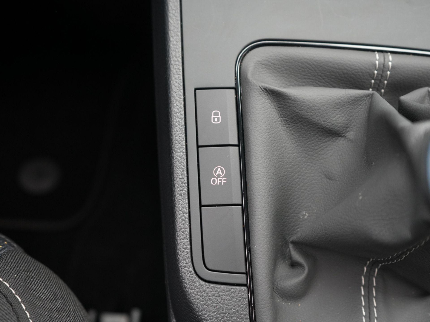 SEAT SEAT