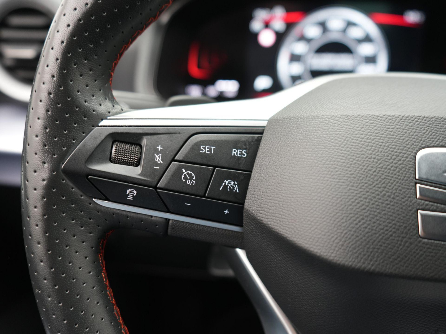 SEAT SEAT