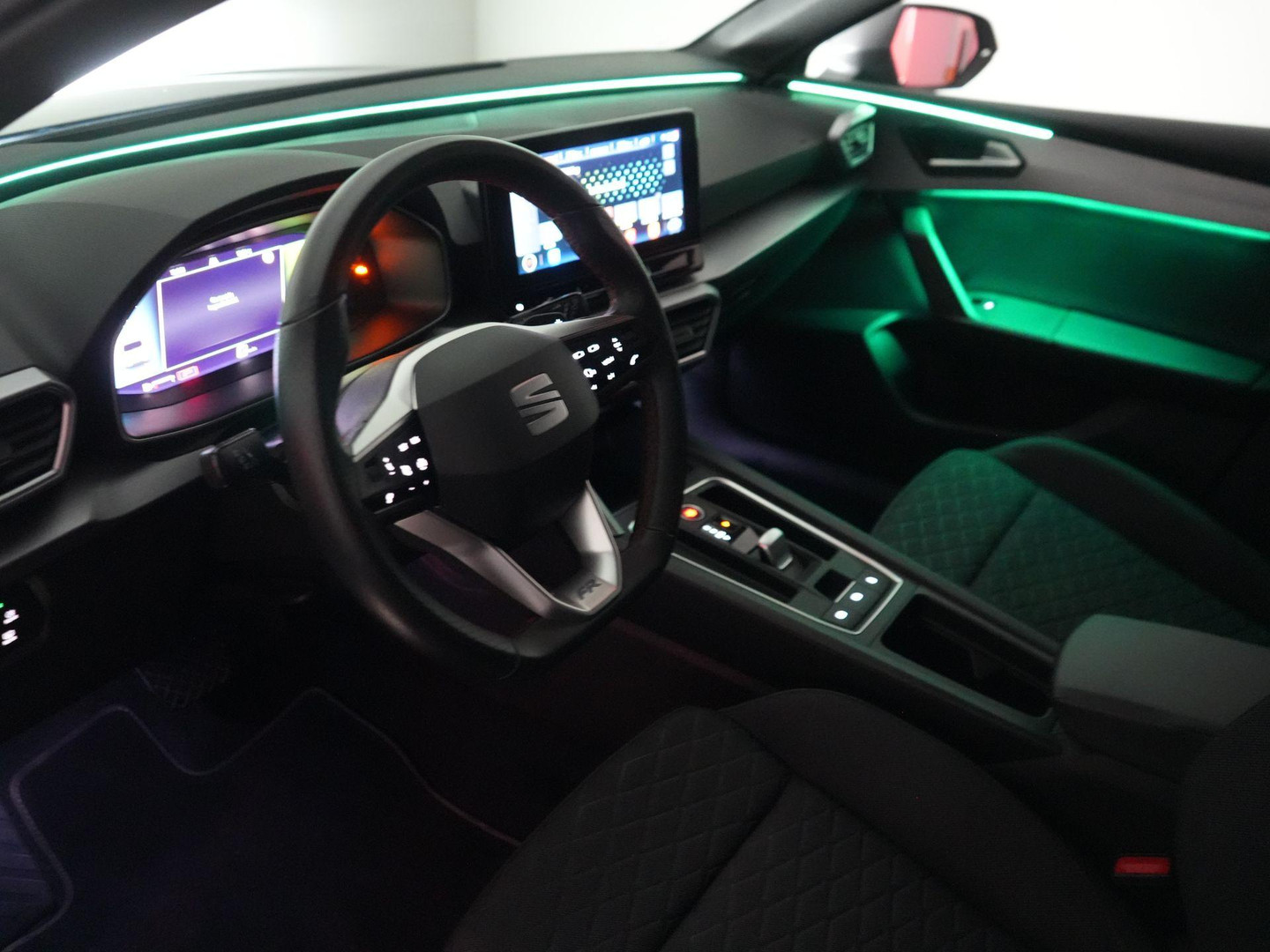 SEAT SEAT