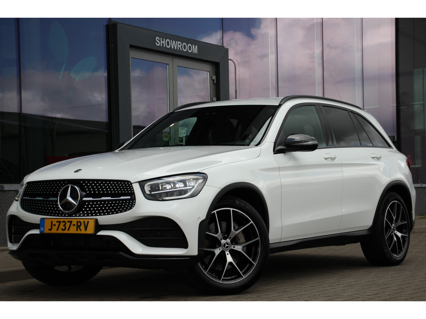 Mercedes-Benz Mercedes-Benz