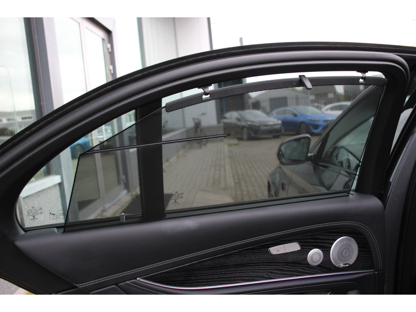 Mercedes-Benz Mercedes-Benz