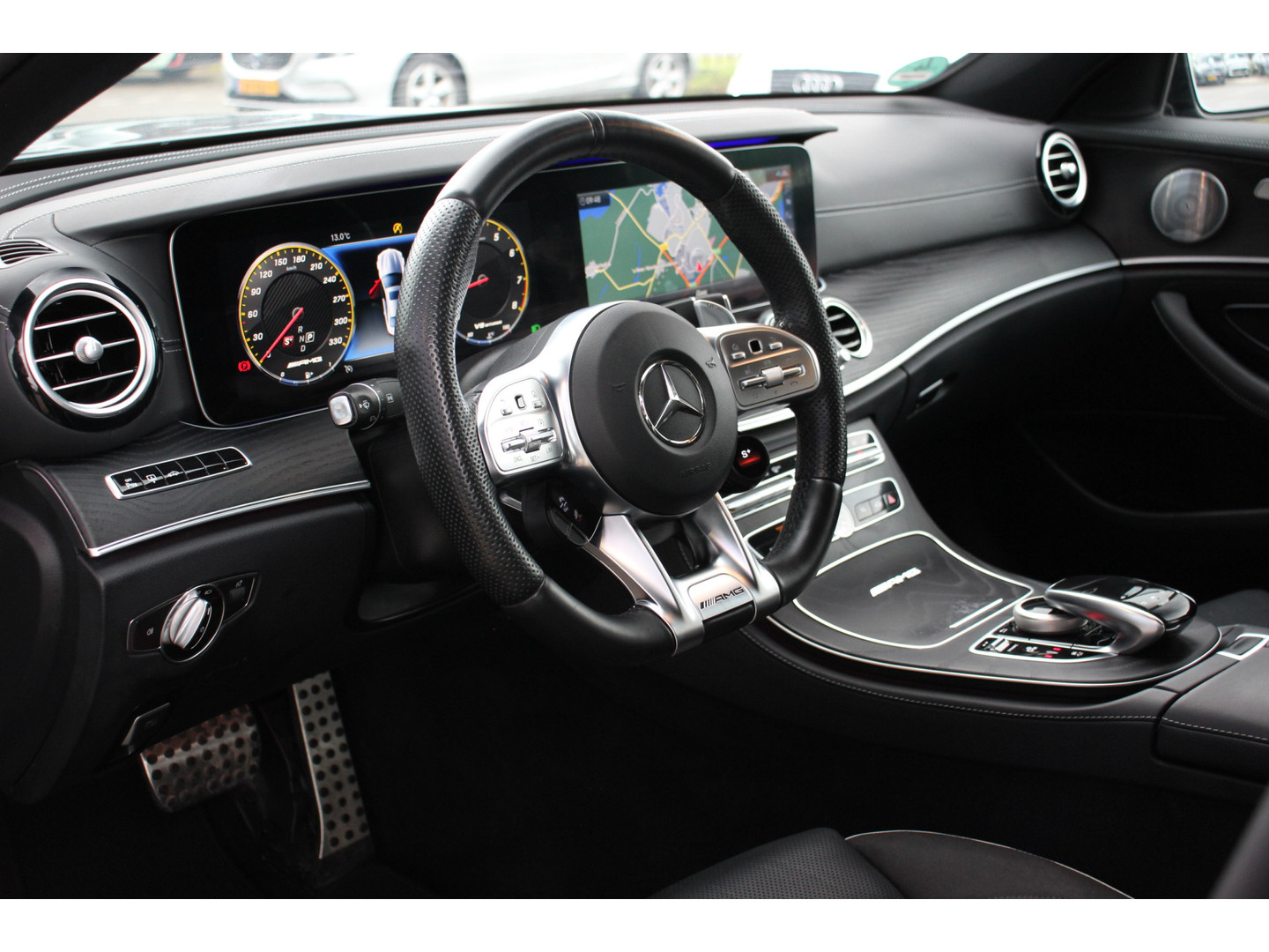 Mercedes-Benz Mercedes-Benz