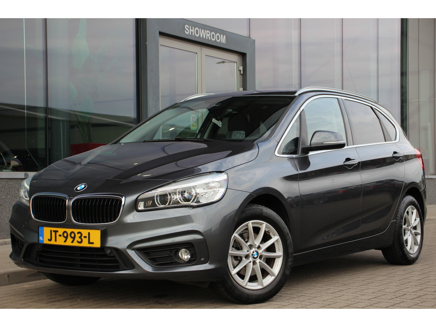 BMW BMW