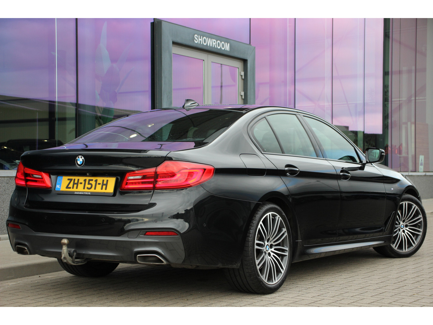 BMW BMW