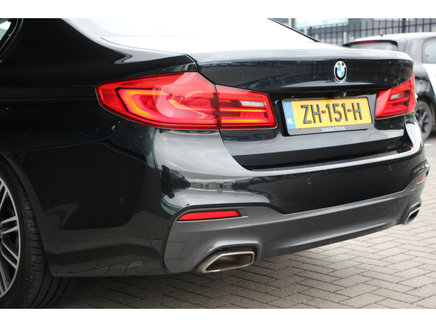 BMW BMW