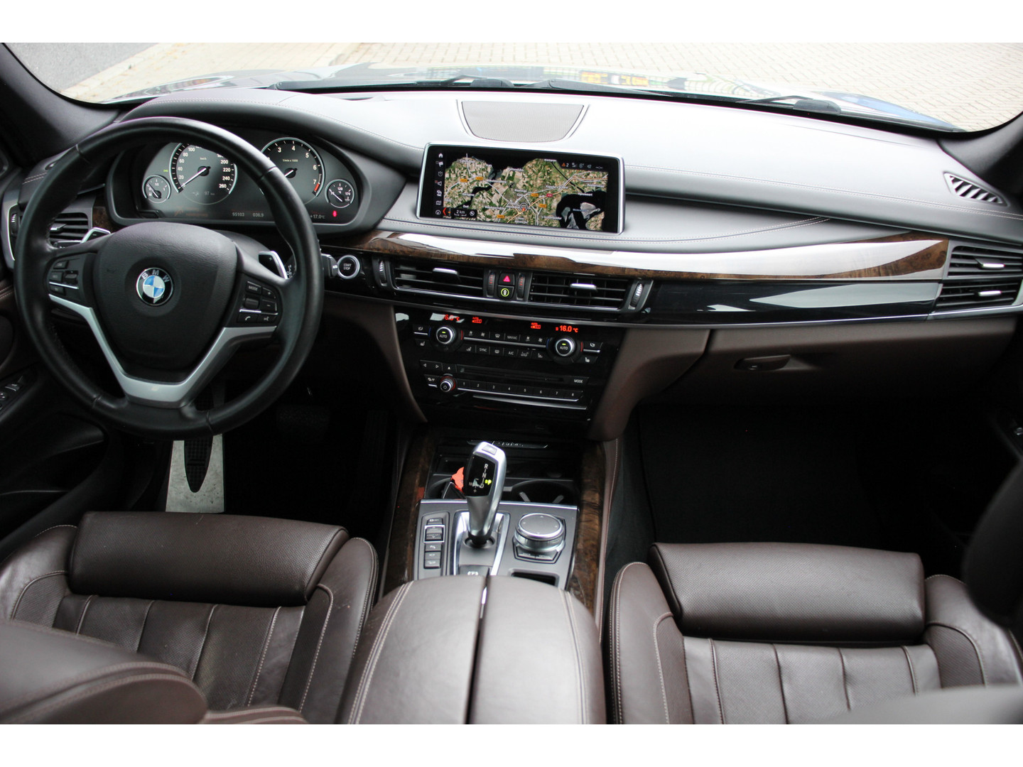 BMW BMW