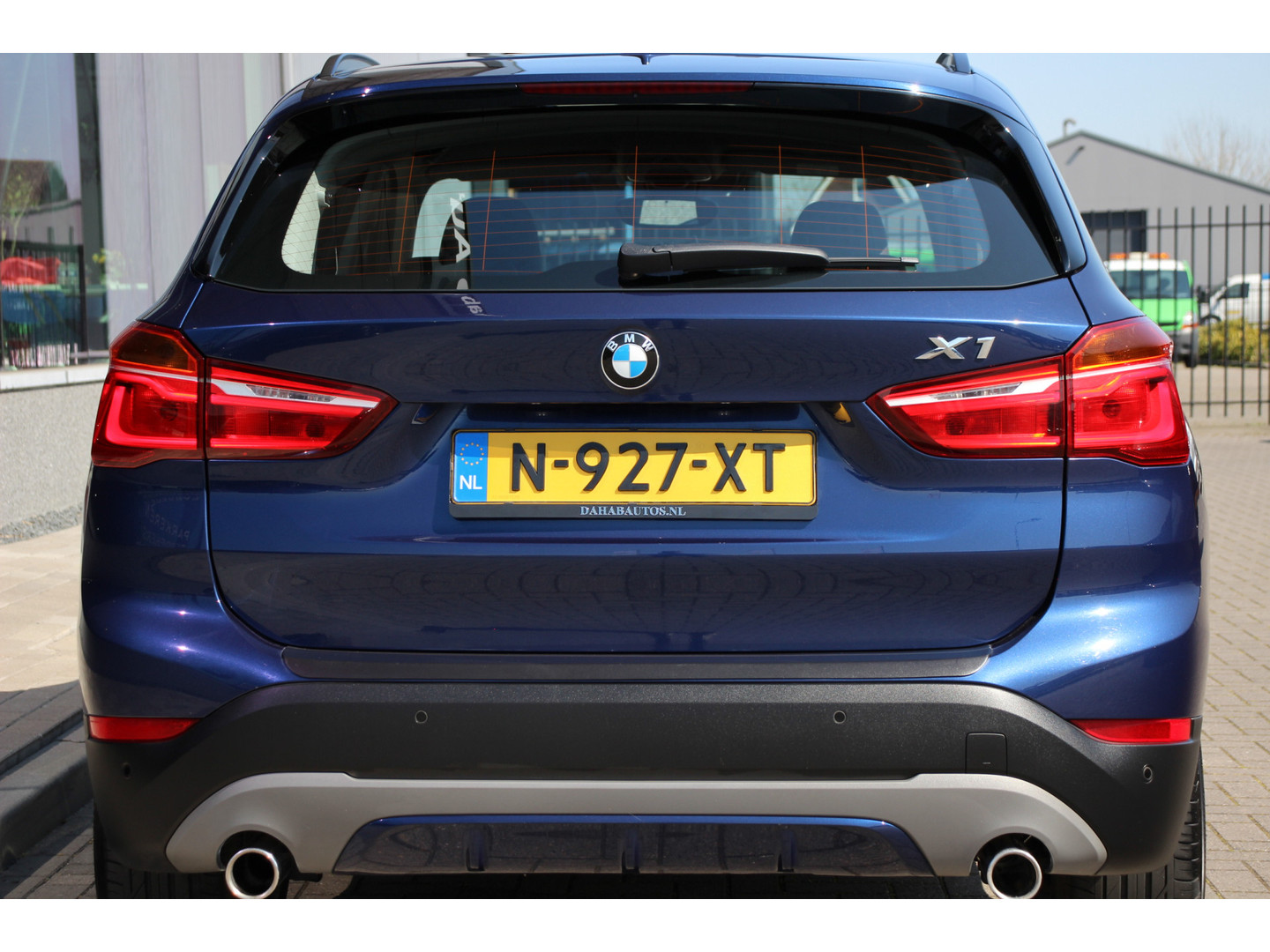 BMW BMW