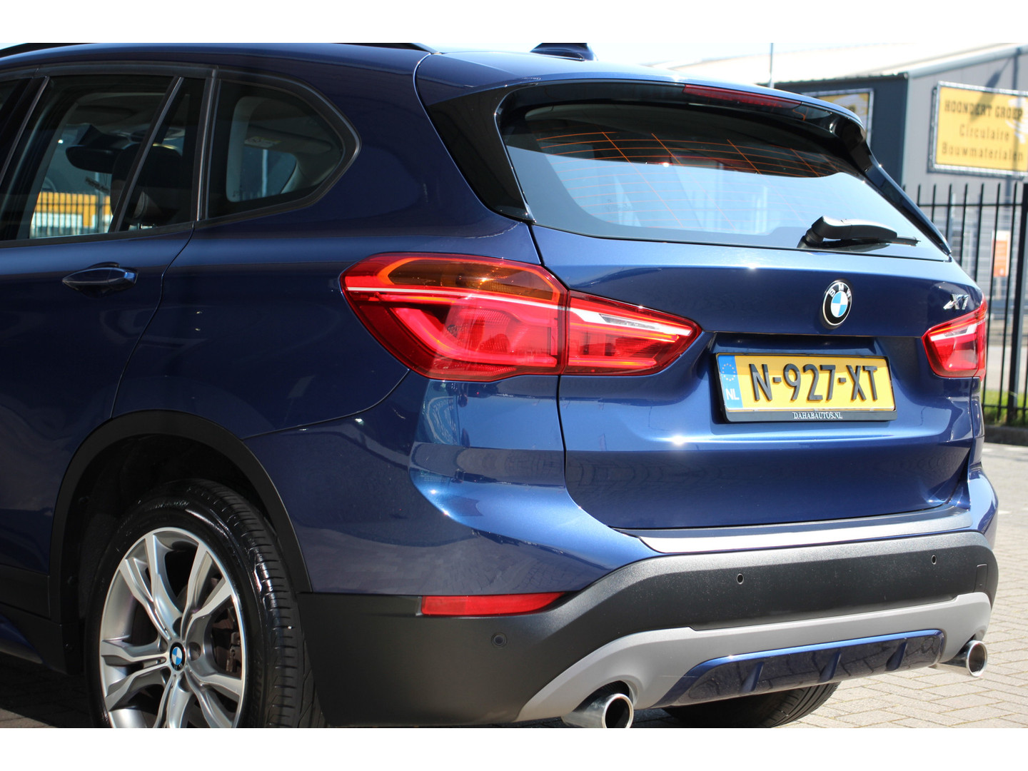 BMW BMW