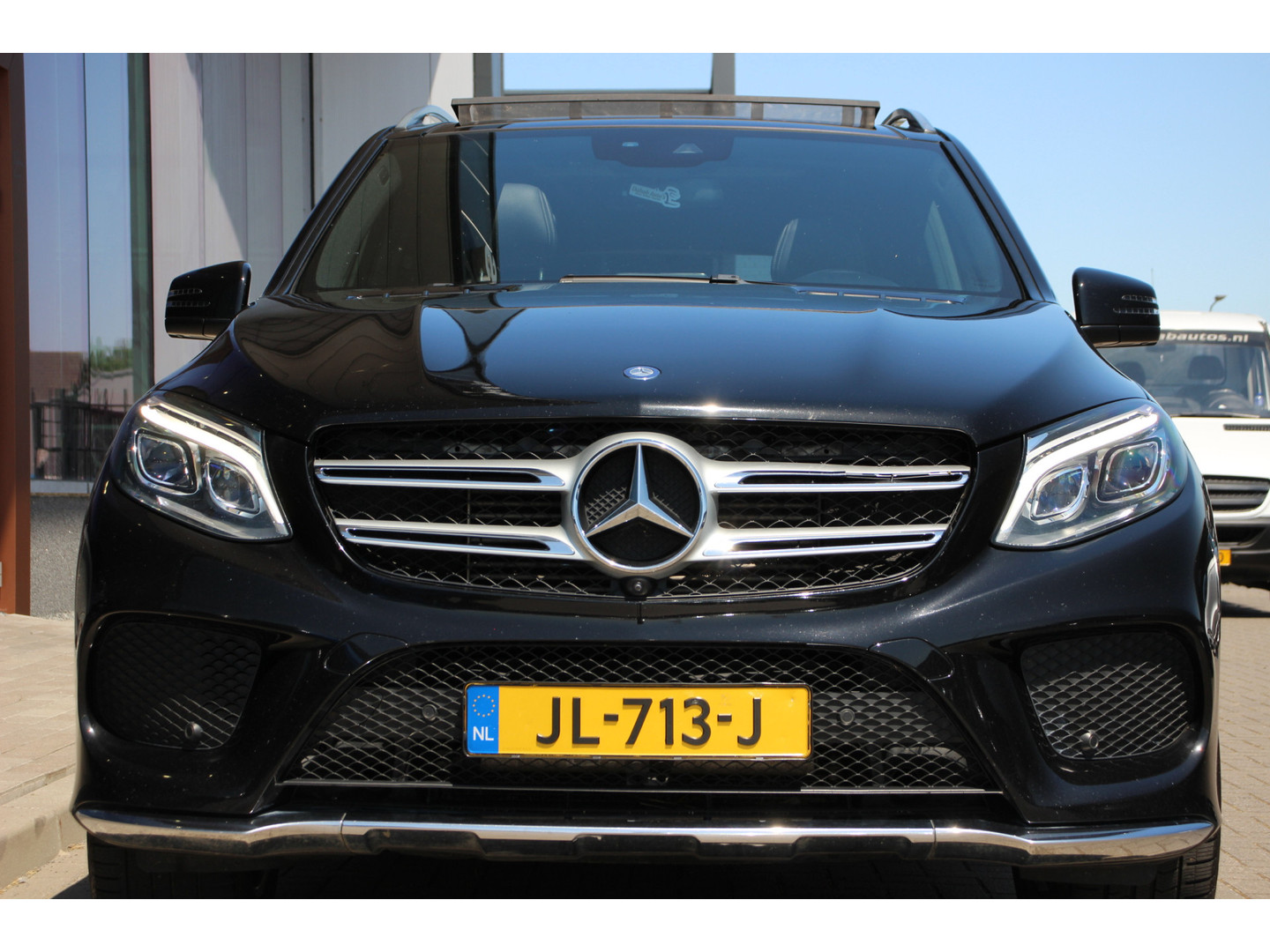 Mercedes-Benz Mercedes-Benz